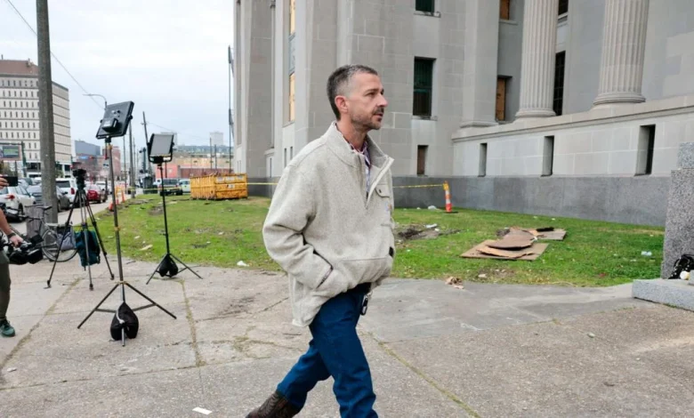 Why did Shia LaBeouf move to New Orleans? See family tree. | Crime/Police