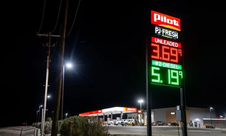 Why it’s so hard for world leaders to bring down oil and gasoline prices : NPR