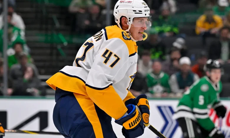 Wild acquire McCarron from Predators for draft pick