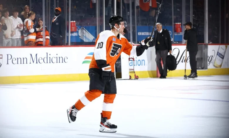 Wild acquire winger Bobby Brink, send prospect David Jiricek to Flyers