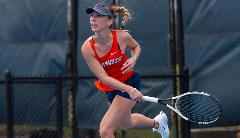 Win Streak Extends to Four as Illinois Earns 4-2 Victory at Oregon