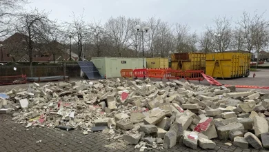 Work begins as fast food chain transforms closed restaurant