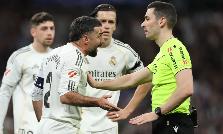 Zweimal Rot in der Schlussphase! Real Madrid leistet sich nächsten Patzer im Titelrennen