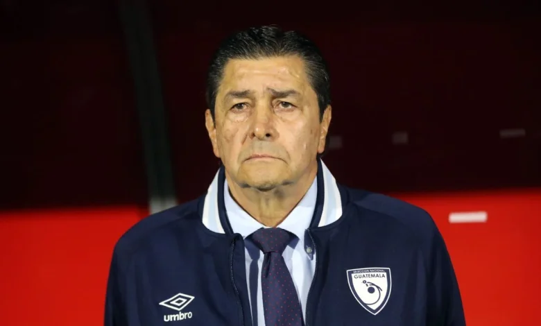 ¿Cuál es el plan de la Fedefut ante la ausencia de Luis Fernando Tena?