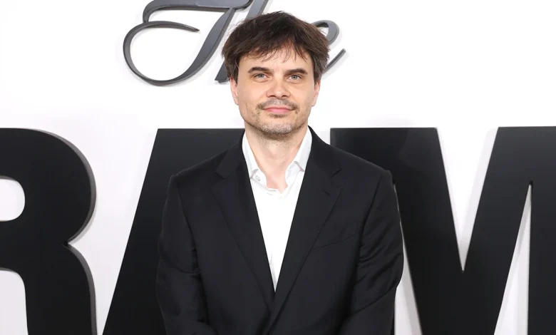 ‘Drama’ Director's Essay on Age-Gap Romance Sparks Controversy