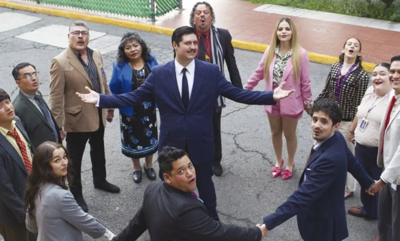 ‘La Oficina’ de Prime Video: Nos reímos mucho con poco con la versión mexicana de ‘The Office’