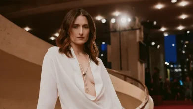 ‘Love Story’ Star Grace Gummer Discusses Glamour, Fashion, and Inspiration of Caroline Kennedy