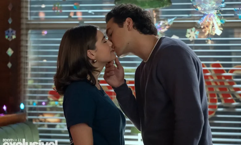 ‘Off Campus’ Exclusive: New Hockey Series Will Be an Unabashed ‘College-Age Romance’