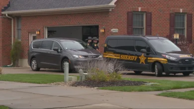 2 found dead in suburban Cincinnati home in apparent murder-suicide