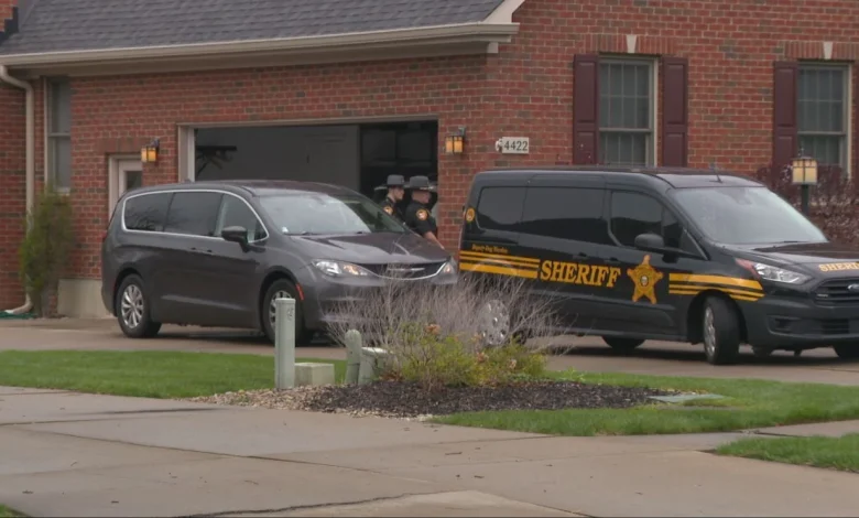 2 found dead in suburban Cincinnati home in apparent murder-suicide