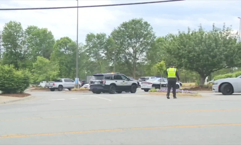 2 killed, 5 injured as planned fight between teens turns into deadly mass shooting at Winston-Salem, North Carolina park