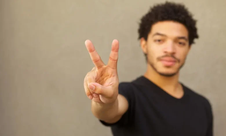 2 top FTSE 250 investment trusts to consider in April