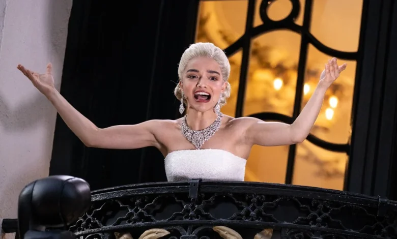 2026 Olivier Award Winners: Paapa Essiedu & Rosamund Pike Take Prizes