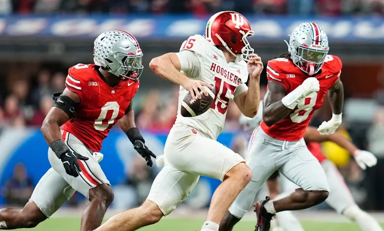 4 quarterbacks de la NFL con los que se puede comparar a Fernando Mendoza