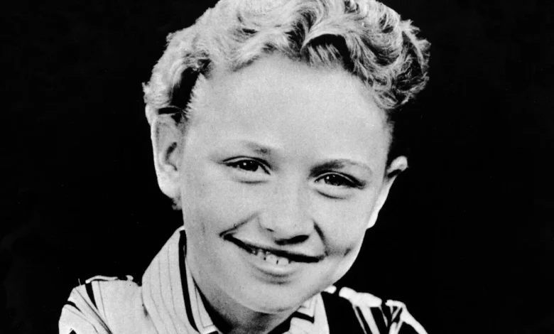 67 Years Ago, Country Music Overlooked Dolly Parton’s Debut Single—Until Donny Osmond Turned It Into a Hit