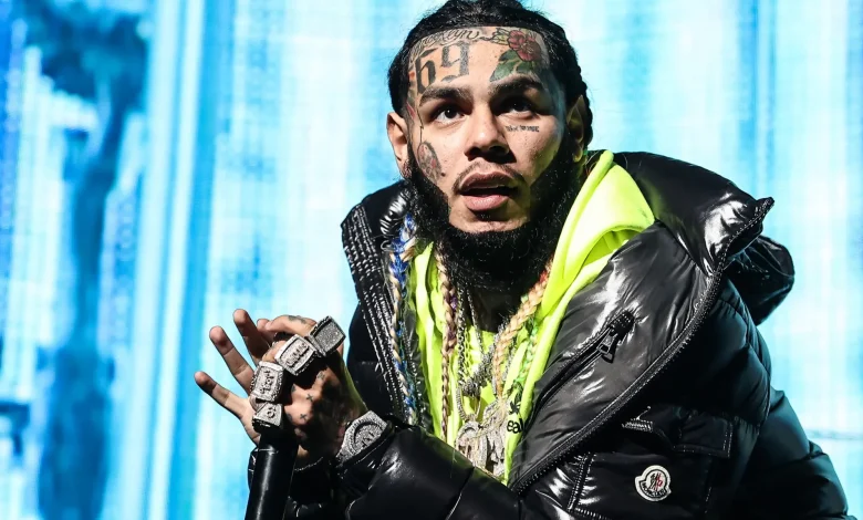 6ix9ine Immediately Trolls Offset & Lil Tjay Following Hard Rock Shooting