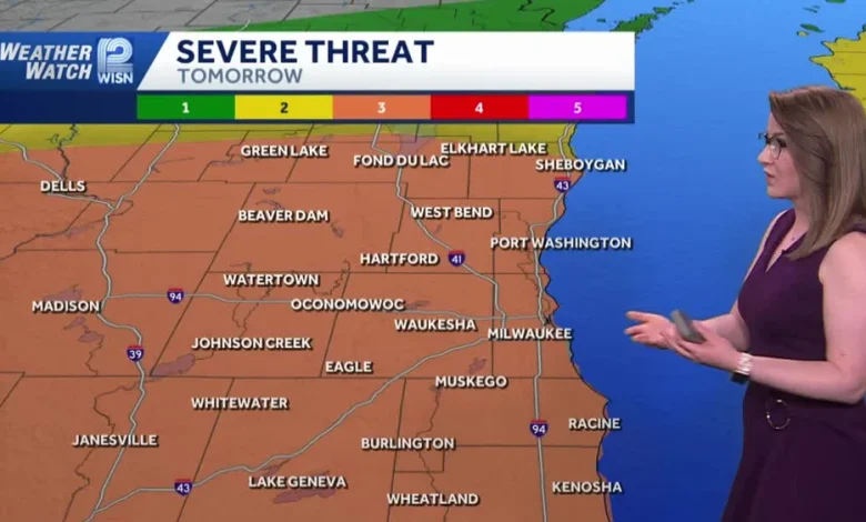 70s to storm chances in SE Wisconsin