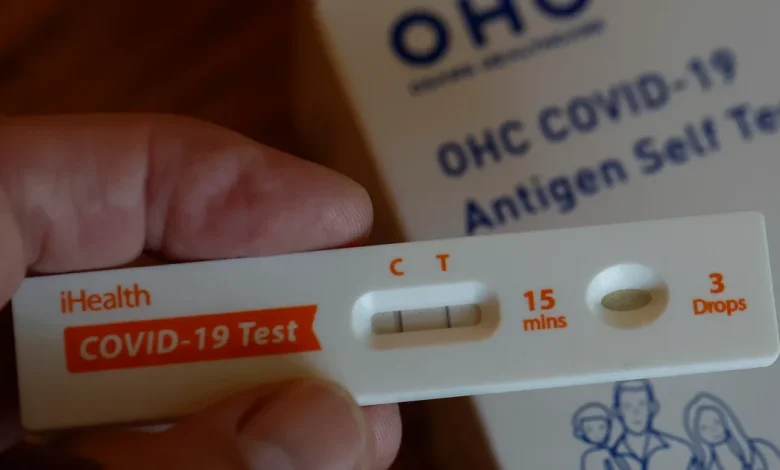 A new COVID-19 variant called "Cicada" is spreading. Here's what to know.