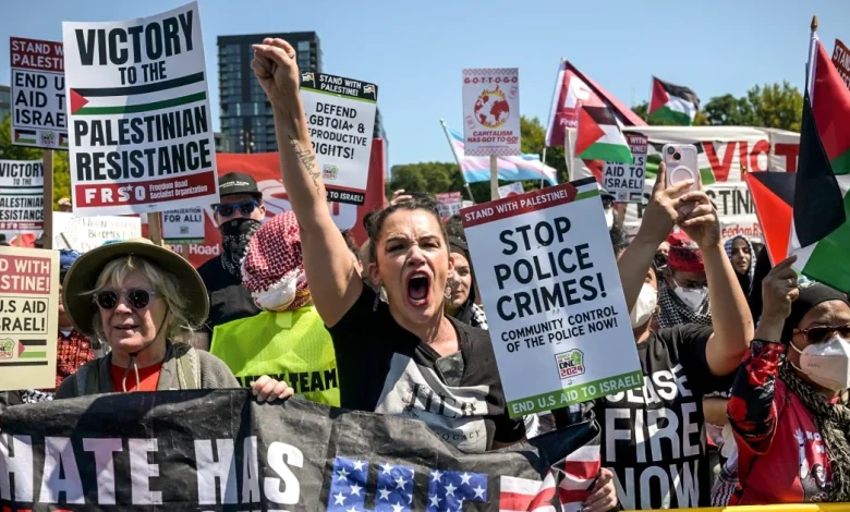 AIPAC may be a new litmus test for Democratic candidates. Leaders say voters' heads are elsewhere.