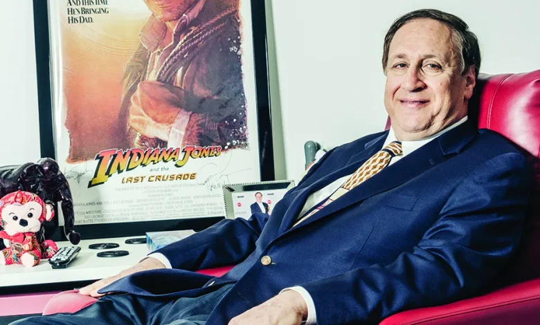 AMC Chief Adam Aron Endorses Paramount's Deal to Buy Warner Bros.