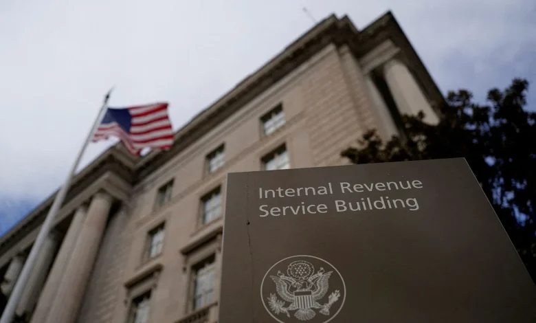 Agencies in talks with Trump, family to resolve $10B lawsuit over tax leaks - The Washington Post