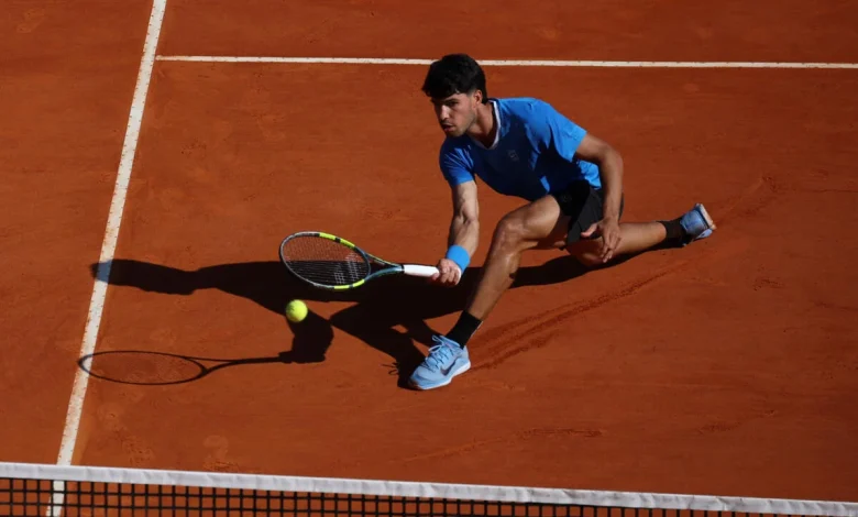 Alcaraz y Sinner ceden un set pero avanzan a cuartos en Montecarlo
