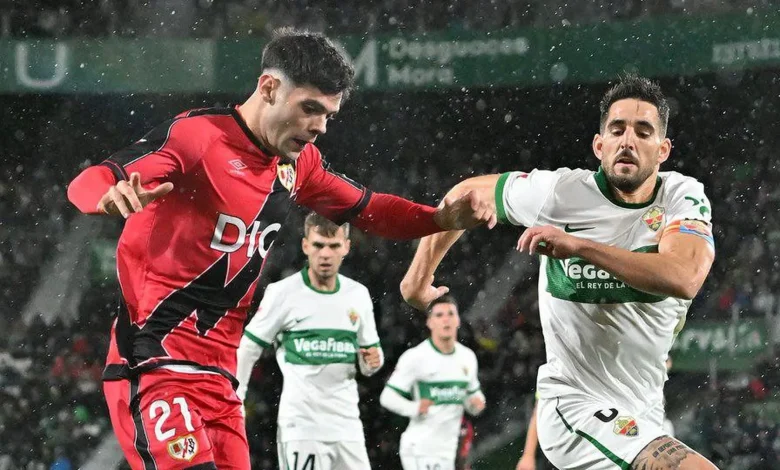 Alineaciones confirmadas del Rayo Vallecano - Elche de la jornada 30 de LALIGA EA Sports