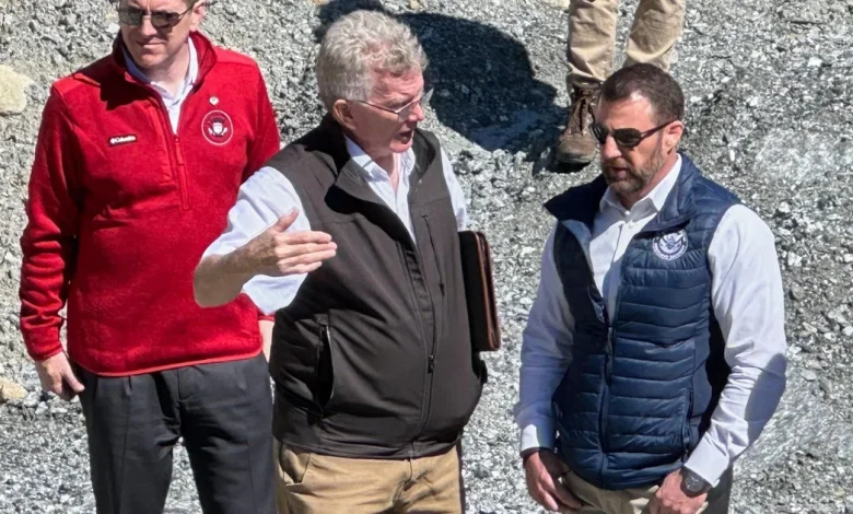 All DHS workers to be paid by end of week for past 6 weeks of shutdown