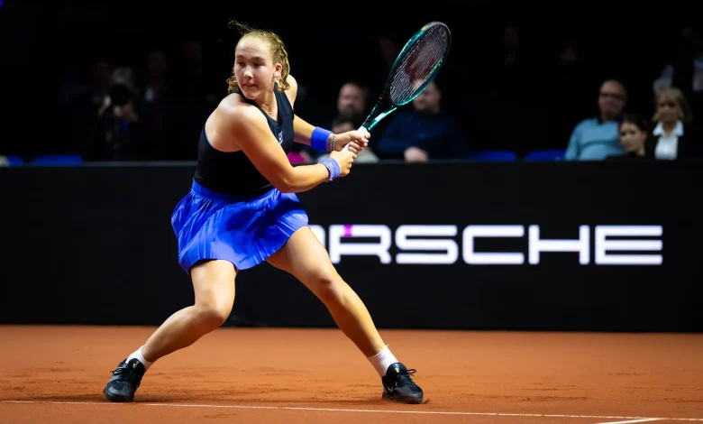 Andreeva dethrones defending champ Ostapenko in Stuttgart opener