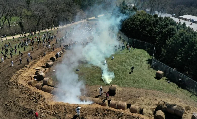 Animal welfare protesters clash with police at Wisconsin beagle facility
