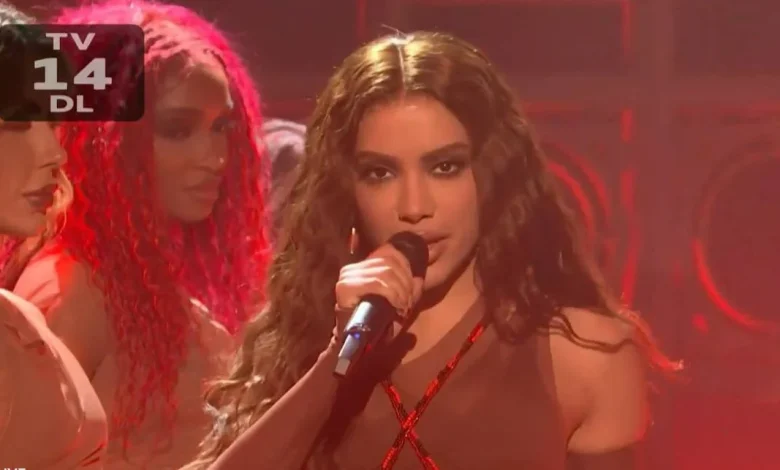 Anitta estreia no Saturday Night Live com a música 'Choka Choka' - 12/04/2026 - Ilustrada
