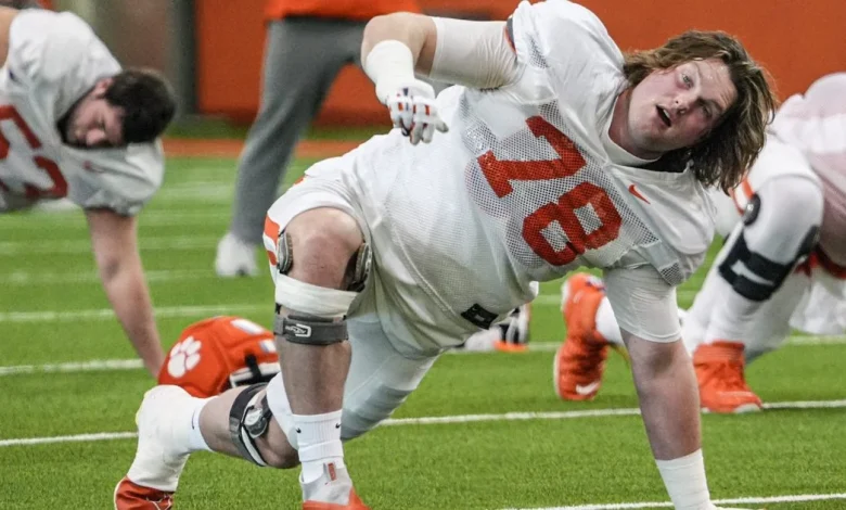 Another Eagles-only mock draft: Birds go heavy on offense, trade Tanner McKee