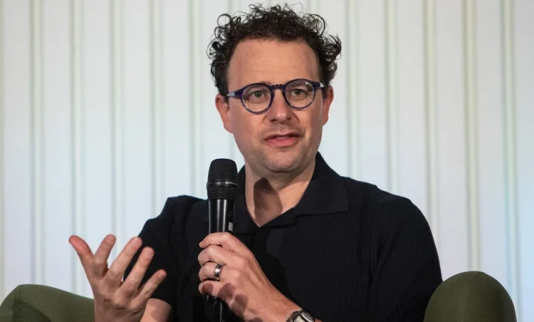 Anthropic Exec Says Culture Lets Staff 'Just Argue With Dario'