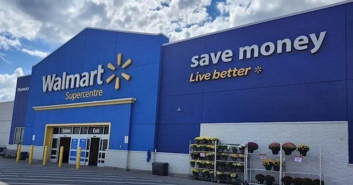 Are any Walmart Canada stores open in Ontario on Good Friday, Easter Sunday or Easter Monday?