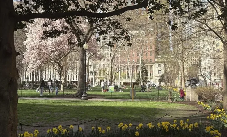 Are city offices open today, Good Friday, in Philadelphia?