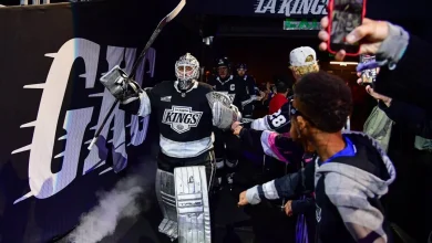 As L.A. Kings hunt playoff berth, Forsberg — not Kuemper — deserves the net