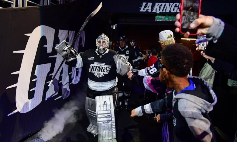 As L.A. Kings hunt playoff berth, Forsberg — not Kuemper — deserves the net