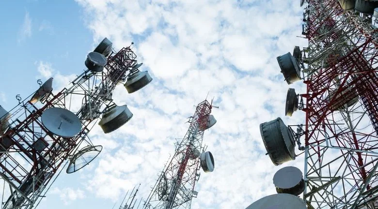 Assessing TELUS (TSX:T) Valuation After The SmartEnergy For Good Launch In Ontario