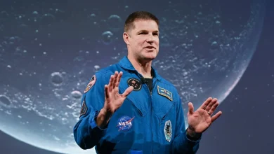 Astronaut Jeremy Hansen fields kids' queries ahead of Artemis II launch opening