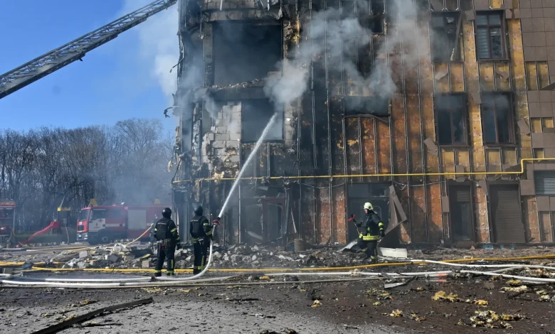 At least 15 killed in Russian attacks on Ukraine as Zelenskyy meets Erdogan