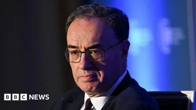 Bank of England boss Bailey says he won't rush interest rate rises