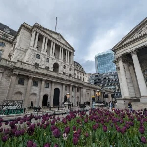 Bank of England rate cuts hinge on Iran war resolution