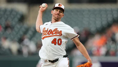 Bassitt debuts as Orioles lose to Rangers