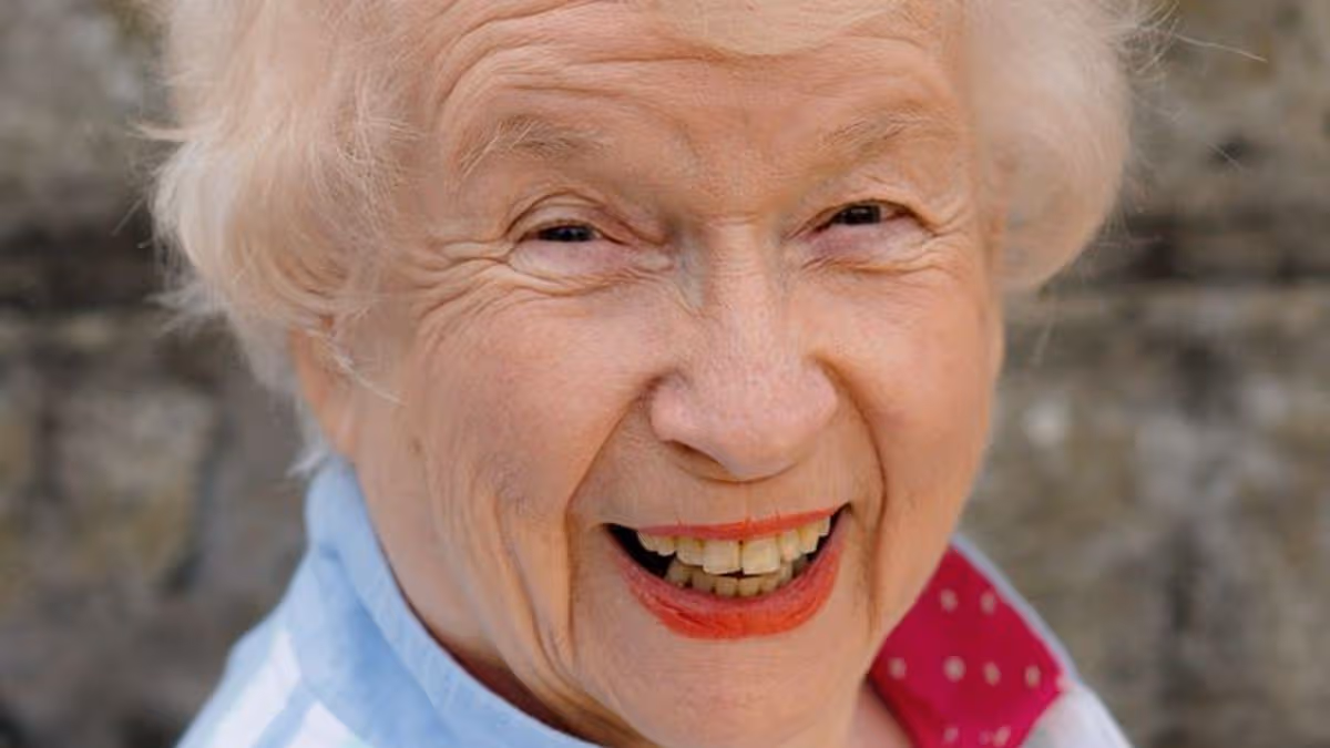 Benidorm legend dies as tributes paid to Liverpool-born star