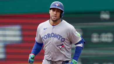 Blue Jays' George Springer fractures big toe vs. Twins