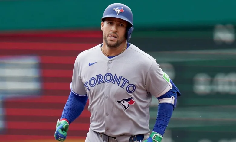 Blue Jays' George Springer fractures big toe vs. Twins