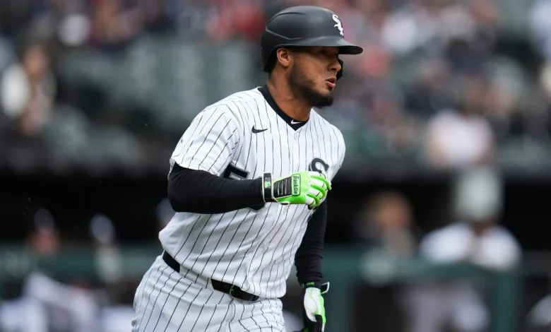 Blue Jays' Lenyn Sosa active, Tyler Fitzgerald optioned to triple-A