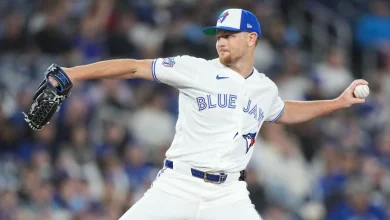 Blue Jays looking to avoid series sweep against White Sox