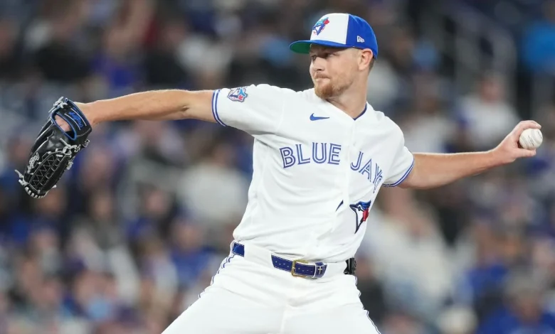 Blue Jays looking to avoid series sweep against White Sox