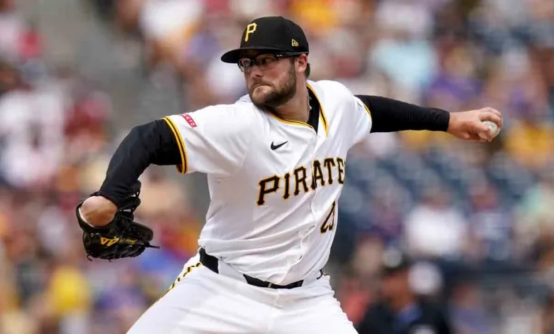 Blue Jays select LHP Josh Fleming, designate Voth for assignment